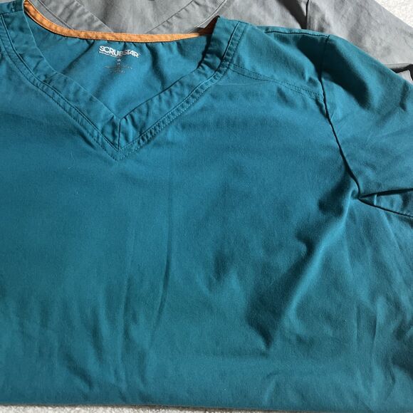 Lot of 6 Women's Scrub Top Medium Girl Power Aztec Floral Solid Short Sleeves - Picture 10 of 11